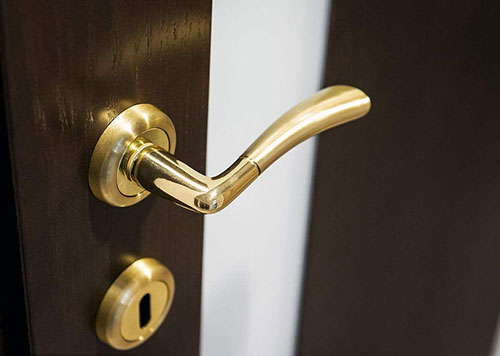 翠峦24小时上门开锁公司